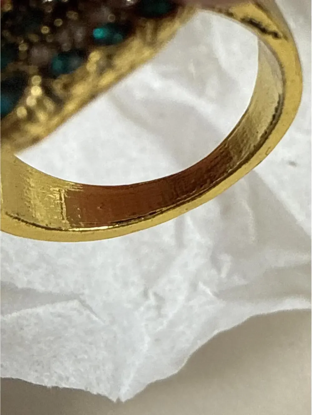 Vintage Style Gold Tone Multi-Stone Cocktail Ring Size 7.25